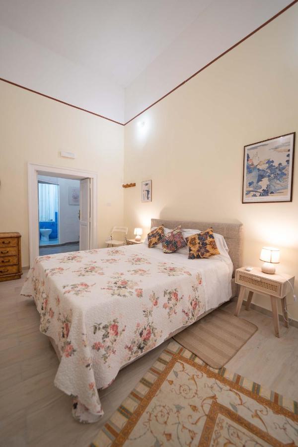 Cosmea By Dimorra Lejlighed Napoli Eksteriør billede